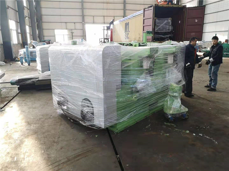 GZ4280 BAND SAW MACHINE-bending-machine-beveling-machine-band-saw-machine-delivery (13).jpg